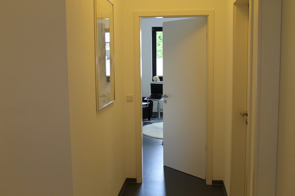 Praxisflur Physiotherapie Weiskopf Köln